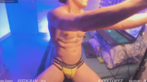 Instagram             twitter BRAN LOPEZ  online show from November 12, 2:03 am