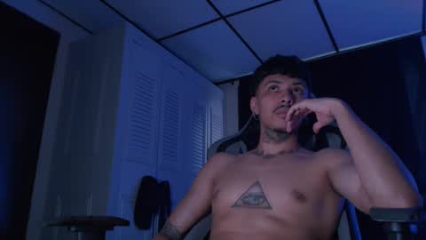 Snapshot of brasi_ chatting on October 23, 8:53 pm brasi_ online show from October 23, 8:53 pm