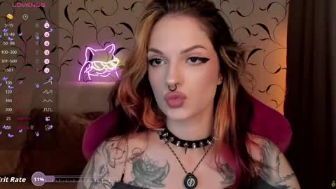 Snapshot of bratziedarsie chatting on September 9, 9:53 am Darsieno nude goddess THIS WEEKS SCHEDULE Mon 9am-6pm Tue 9am-5pm Wed 9am-3pm Fri 9am-6pm Sat 9am-3pm GMT1 online show from September 9, 9:53 am