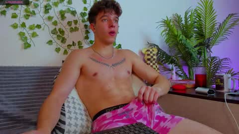 Johny Bravo online show from September 30, 8:19 pm