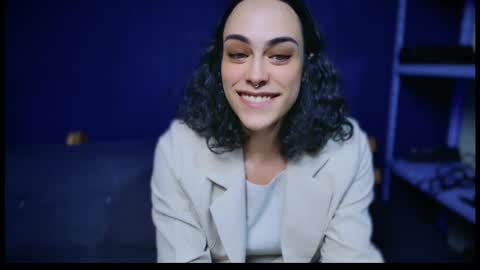 Thalia online show from September 9, 9:15 pm