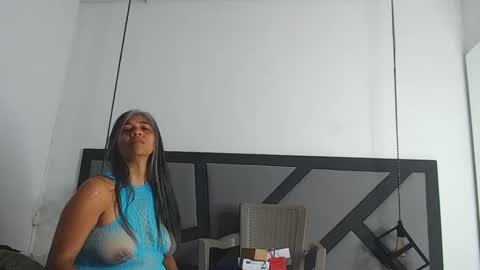 Snapshot of brenda_velasquez chatting on February 13, 9:17 pm BRENDA VELASQUEZ online show from February 13, 9:17 pm