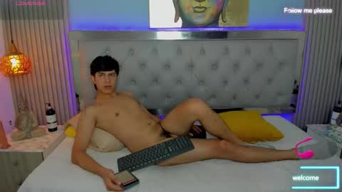 Snapshot of brent18_ chatting on September 28, 4:43 am Esteban online show from September 28, 4:43 am