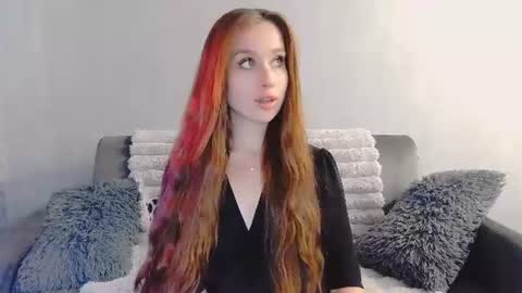bri_fox online show from June 14, 8:16 am