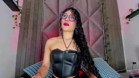 B R I A  online show from March 16, 1:42 am