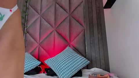 B R I A  online show from February 11, 2:48 am