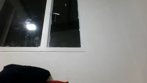 briahana_drink134763 online show from April 28, 2:27 am