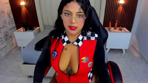Snapshot of briana_z chatting on October 10, 3:45 am BRIANA online show from October 10, 3:45 am
