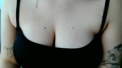 shiny smile online show from June 3, 2:33 pm