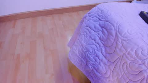 Snapshot of briannahill_ chatting on October 9, 11:59 am Brianna online show from October 9, 11:59 am