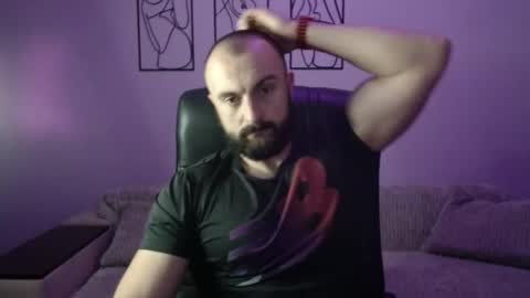 brindlefly69 online show from October 27, 11:54 am