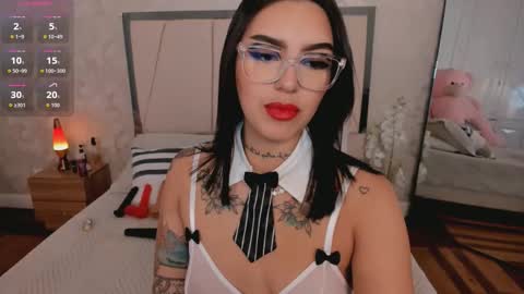 Snapshot of brinna_cox chatting on September 25, 2:02 pm brinna_cox online show from September 25, 2:02 pm
