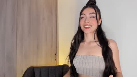 Snapshot of britany__lenox chatting on September 9, 2:33 am britany lenox online show from September 9, 2:33 am