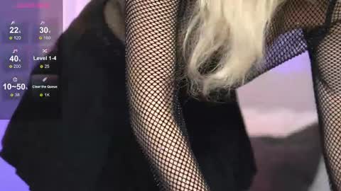 britneyhudson online show from January 17, 4:49 am