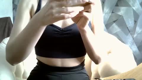 BritneyKittens online show from February 28, 5:37 am