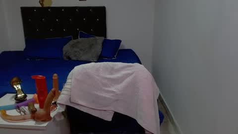 Snapshot of brittanybeauty69 chatting on September 22, 7:07 pm brittanybeauty69 online show from September 22, 7:07 pm