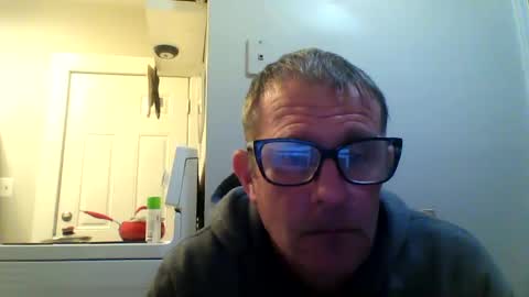 brodyb545755 online show from October 24, 6:25 am