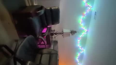 Snapshot of brookiebabyyyx3 chatting on December 28, 10:58 am brooke online show from December 28, 10:58 am