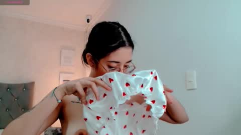 Snapshot of brooklove_doll chatting on September 29, 3:38 am Brook Loves online show from September 29, 3:38 am