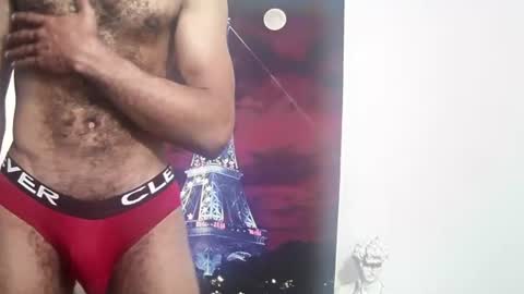 bruce_1111 online show from July 25, 12:47 pm