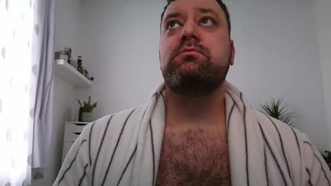 Bruce online show from April 5, 6:54 am