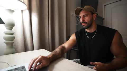 onlyfans BRUCESTRYKER online show from September 30, 1:38 am