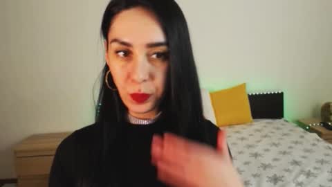 Snapshot of brunettgirl_ chatting on February 9, 3:56 pm Ellis online show from February 9, 3:56 pm