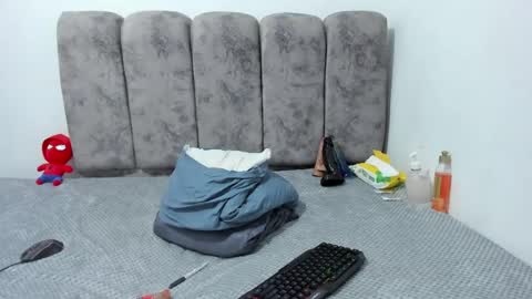 Bruno Cruz online show from June 12, 3:16 am