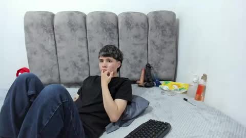 Bruno Cruz online show from June 13, 4:01 am