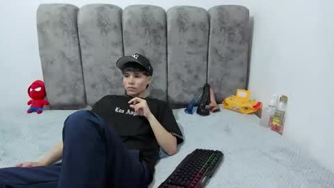 Bruno Cruz online show from May 13, 2:21 am