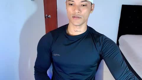 Snapshot of bryan_boy_ chatting on September 19, 7:17 pm bryan online show from September 19, 7:17 pm