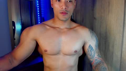 Snapshot of bryan_boy_ chatting on December 24, 1:06 am bryan online show from December 24, 1:06 am