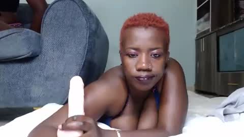 bubble_pixxie online show from September 28, 9:24 pm