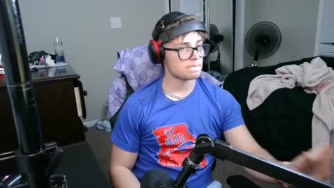 BubblebuttBdn online show from September 29, 6:34 am