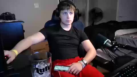 BubblebuttBdn online show from October 17, 1:20 am