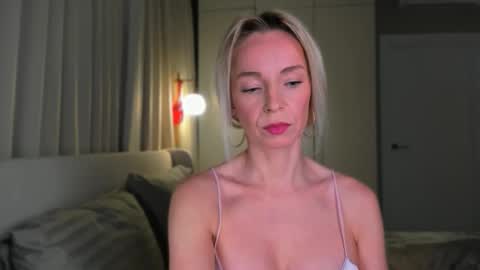 bubbling_crush online show from March 26, 11:21 pm