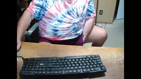 Bucku2 online show from October 18, 1:59 pm