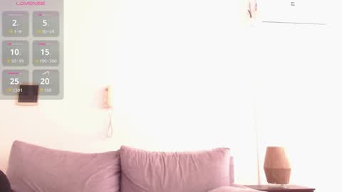 Snapshot of buckwheat_queen chatting on September 13, 6:10 pm Mira online show from September 13, 6:10 pm