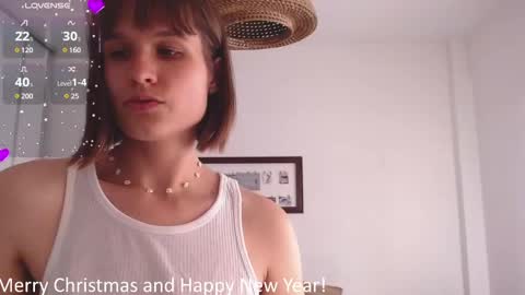 Snapshot of buckwheat_queen chatting on January 5, 5:09 pm Mira online show from January 5, 5:09 pm