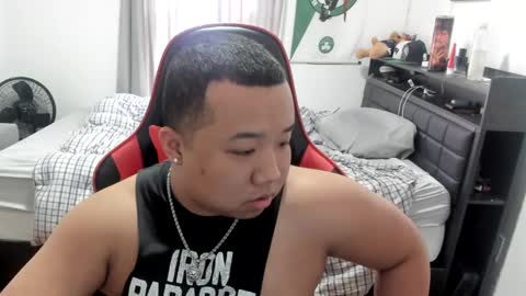 buffsexyman24 online show from February 21, 7:21 pm