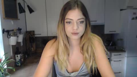 Buffy online show from October 15, 2:40 pm