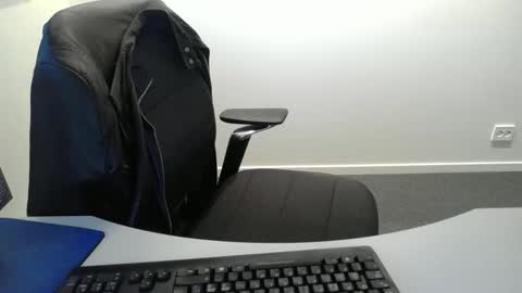 buggemann online show from December 19, 8:21 am