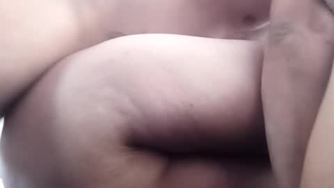bugslolabunny24 online show from August 8, 7:07 am