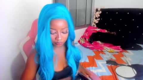 Isa online show from March 5, 11:47 pm