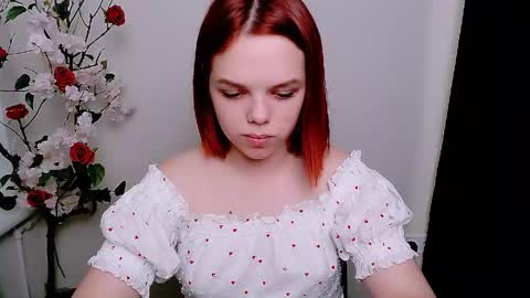 Ariel online show from June 2, 8:44 pm