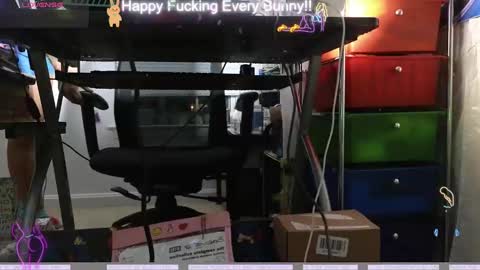 Tokki  bunny  online show from December 9, 3:50 am