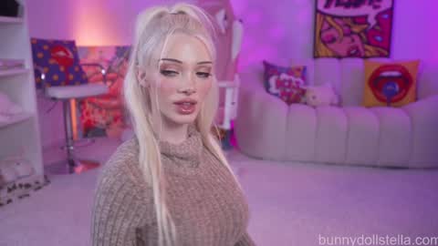 Stella online show from November 21, 10:19 pm