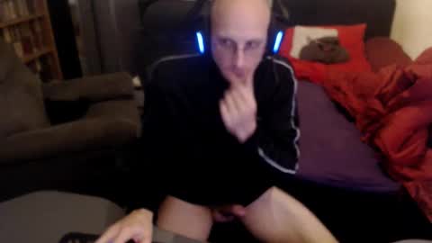 Gnther online show from November 4, 1:29 am