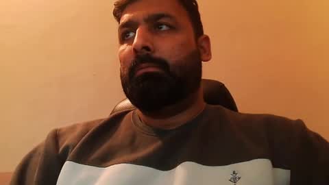 Hairy Arabian online show from January 22, 5:05 am