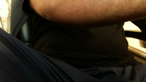 Hairy Arabian online show from May 4, 3:57 am